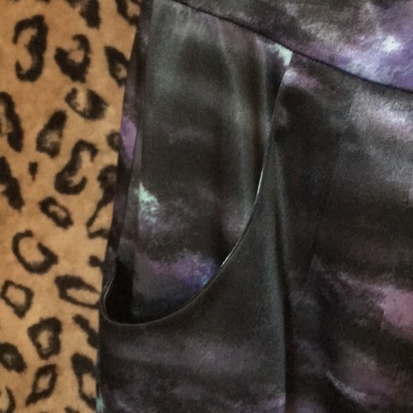 Guess one shoulder satin dress - Picture 2 of 3